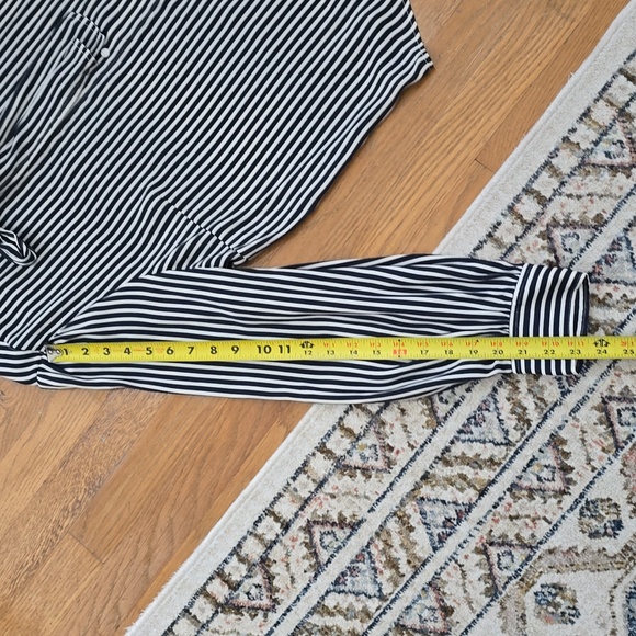 LIZ CLAIBORNE WOMENS PLUS PETITE NAVY/WHITE STRIPES LONG SLEEVE BLOUSE SIZE PXXL - Picture 13 of 14